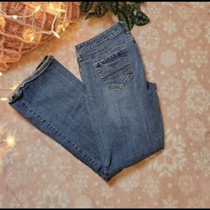 American Eagle favorite boyfriend jeans